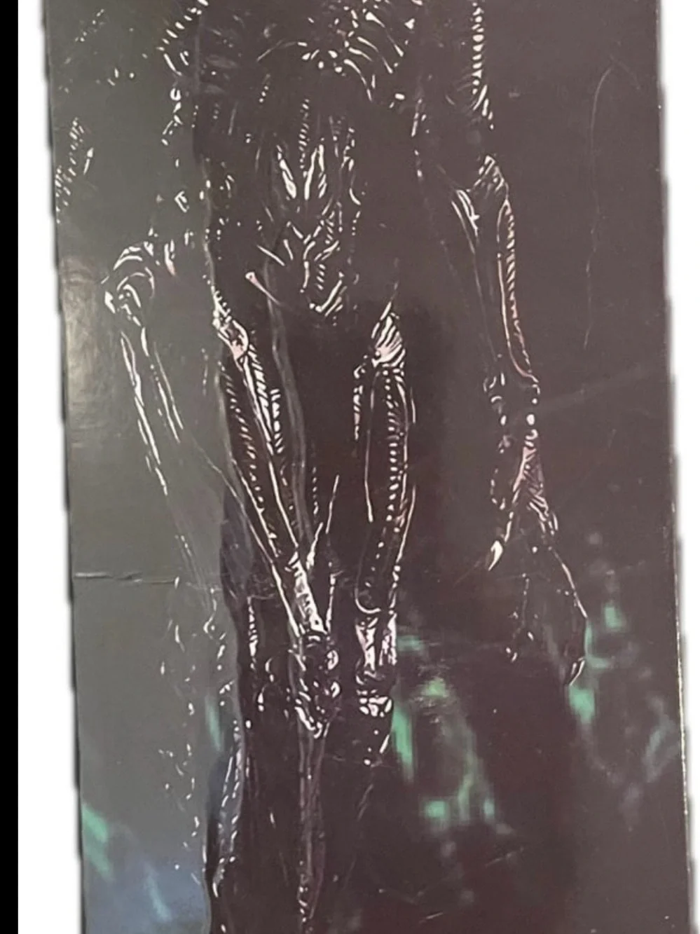 Articulated Alien Reptile Action Figure – Black